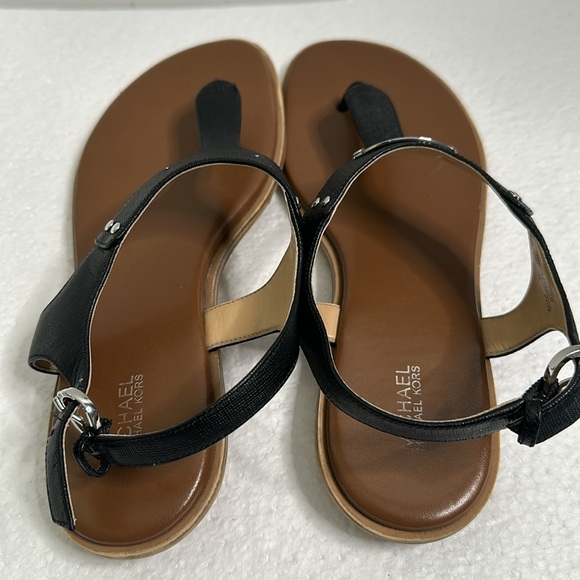 Michael kors black leather sandals size 9.5 - Picture 2 of 5